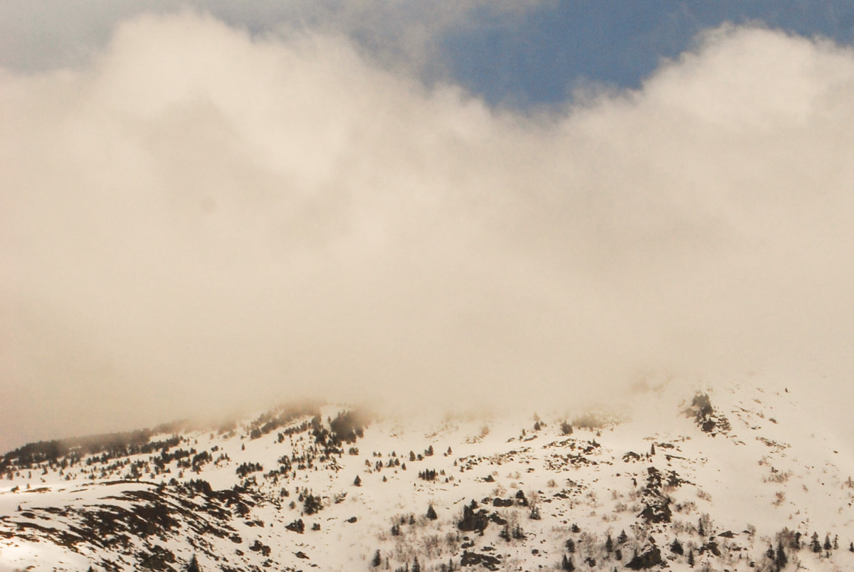 pyrenees neige