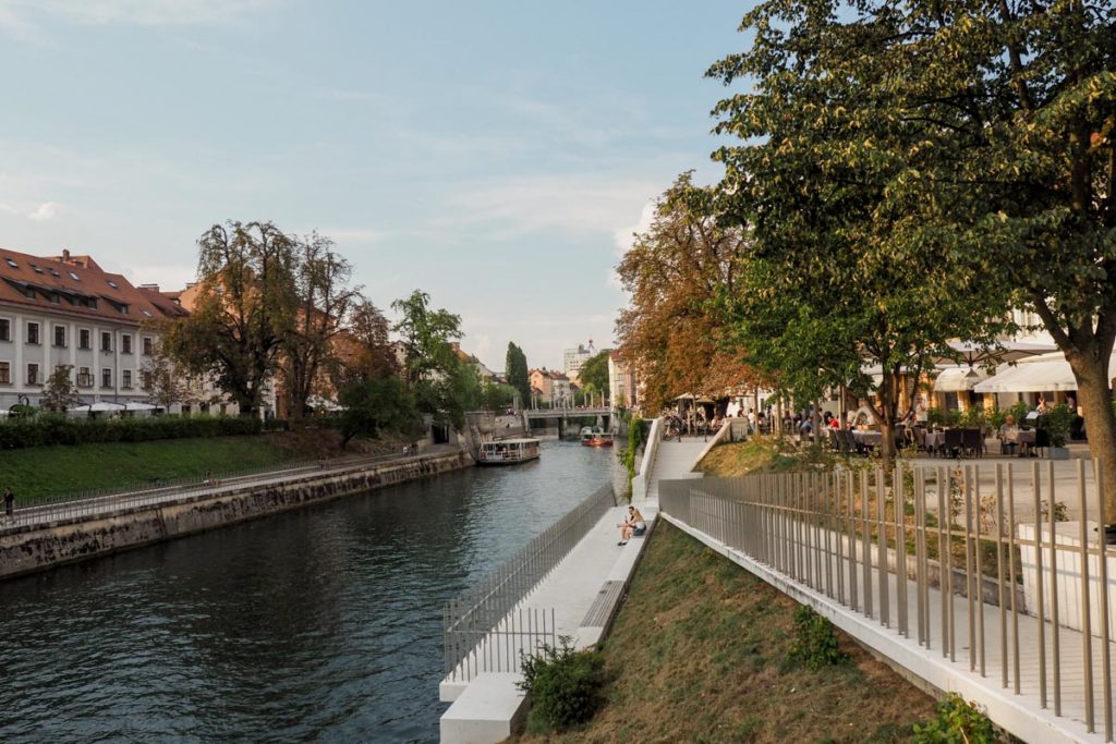 rives riviere ljubljana été