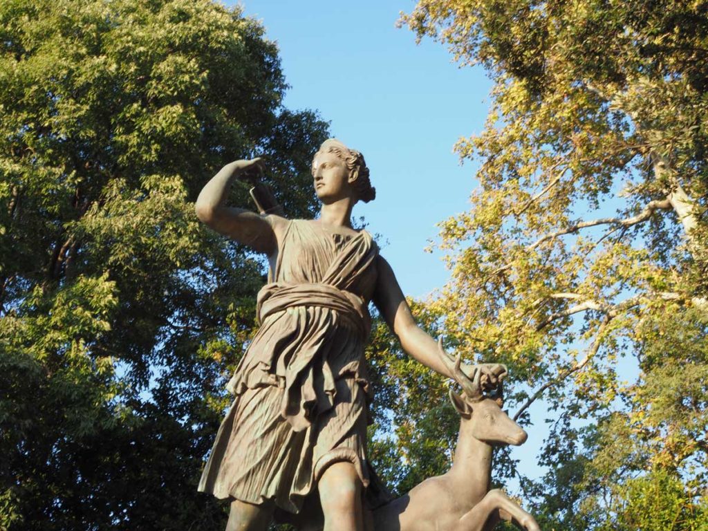 Diane chasseresse parc borély