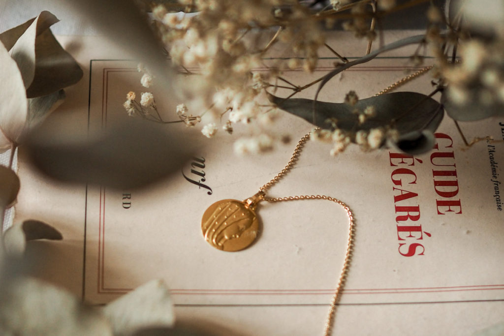 médaille de bapteme